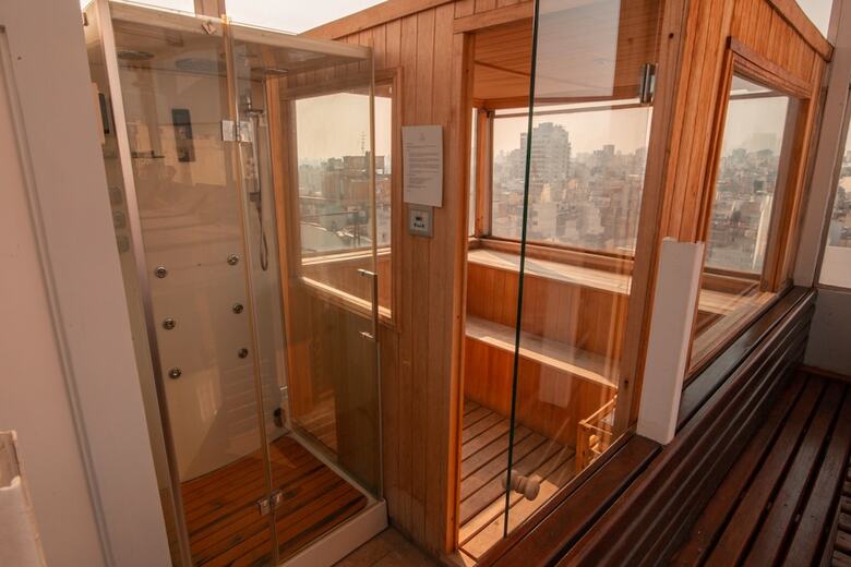 Isi Baires Apart & Suites