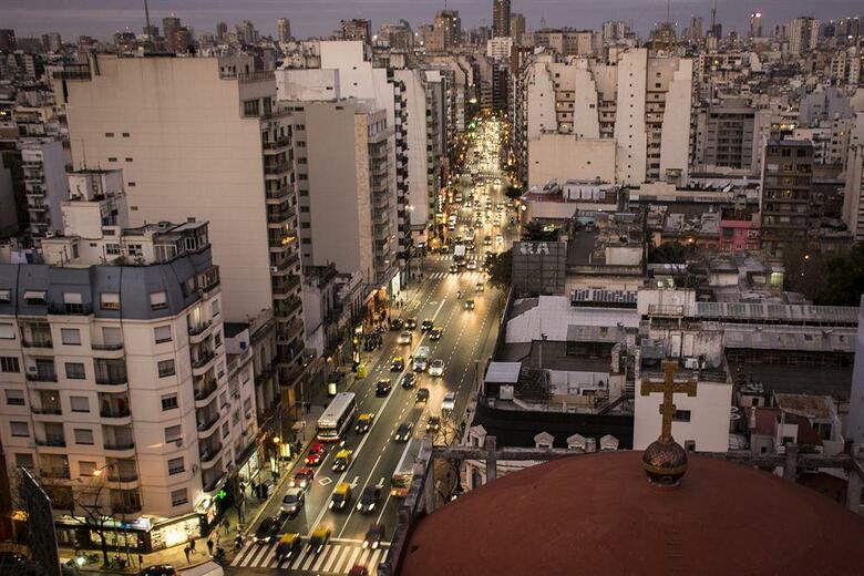 Isi Baires Apart & Suites