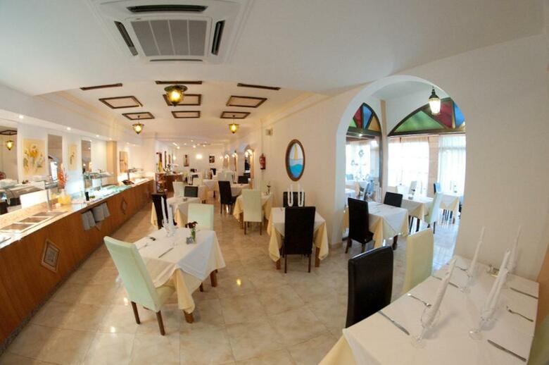 Hotel Cala Gat