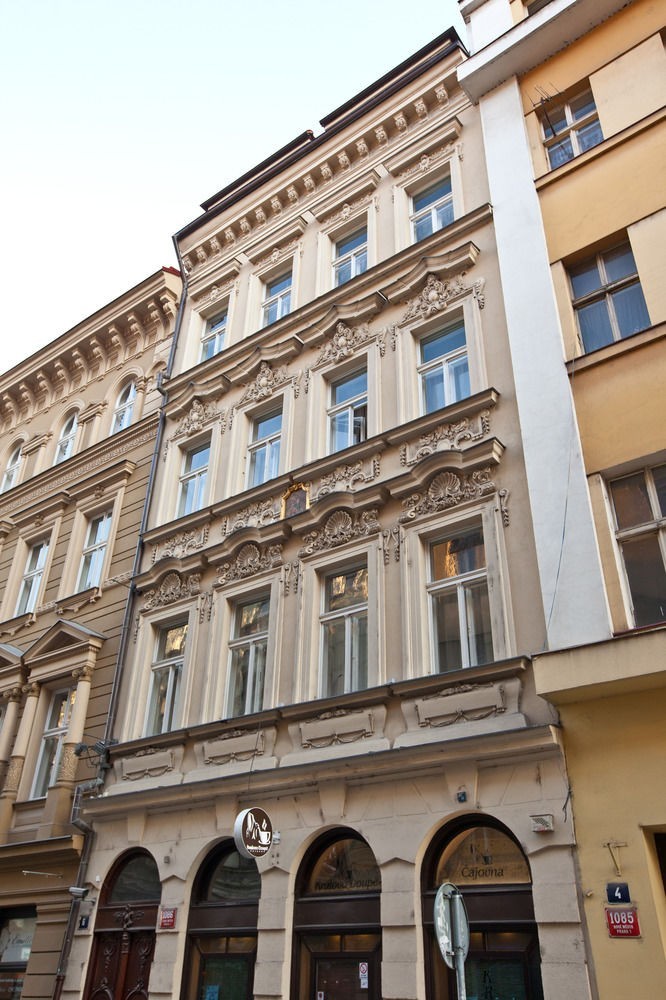 Emporio Prague Apartments