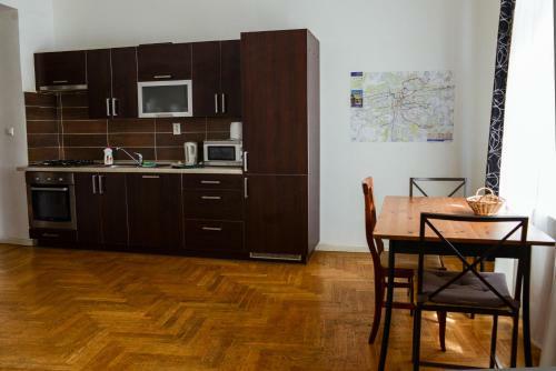Prague Centre Apartments & Hostel