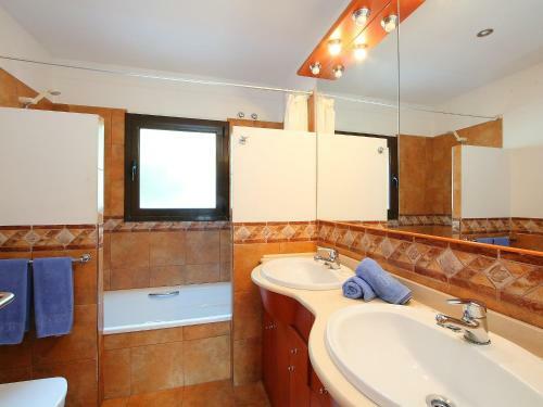 Holiday Home Mas Ambros II Calonge