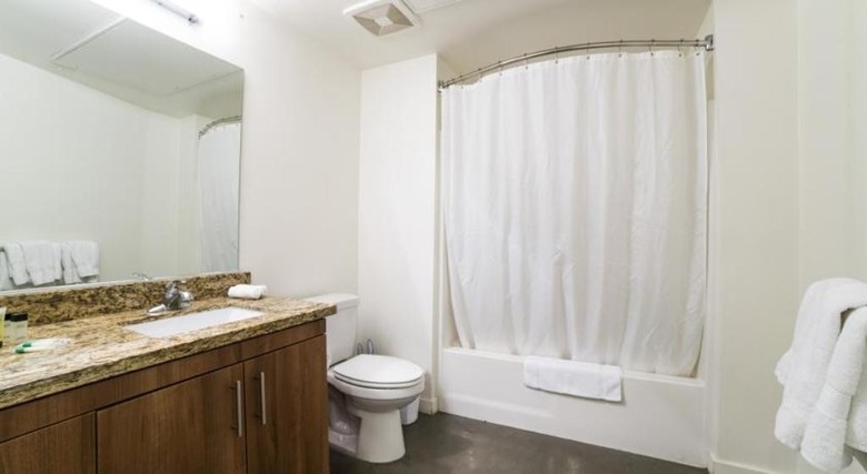 Wilshire Suite Apartment