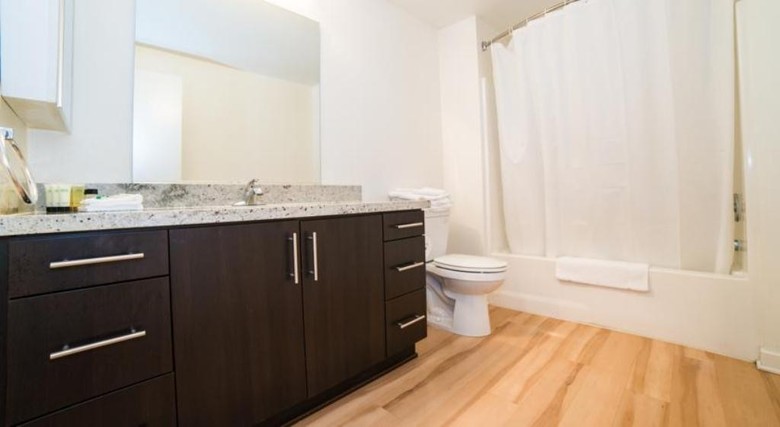 Wilshire Suite Apartment