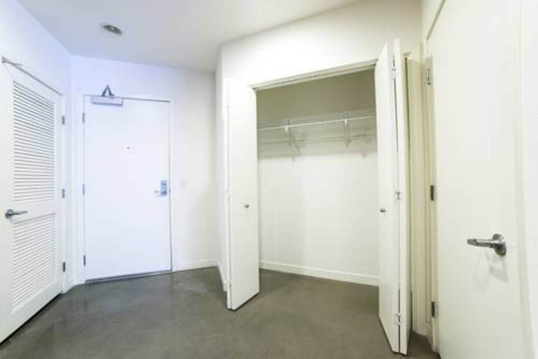 Wilshire Suite Apartment
