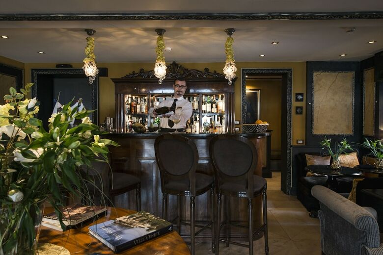 Hotel La Calcina Suites