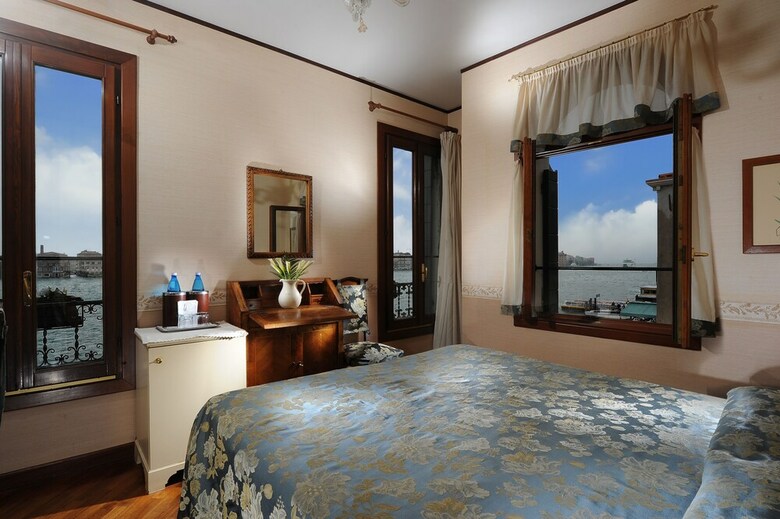 Hotel La Calcina Suites
