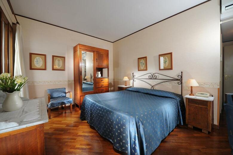 Hotel La Calcina Suites