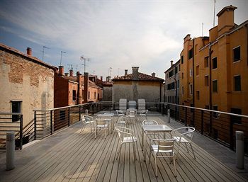 Hotel Ca� Pozzo Inn
