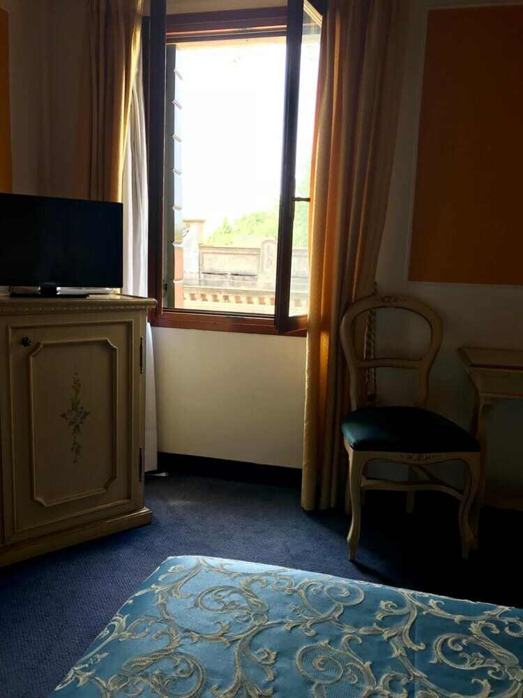 Hotel Alla Corte Rossa