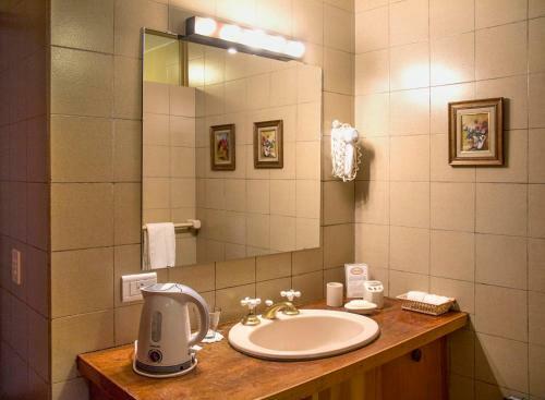 Posada Hoster�a Canela B&B