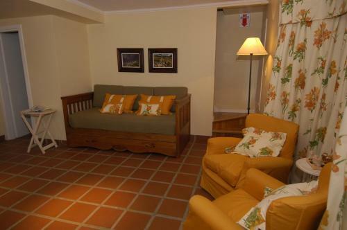 Lodge Lo De Tomy
