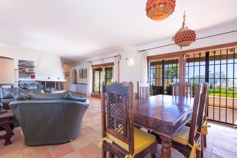 Holiday Villa Las Rocas