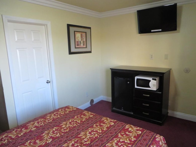 New Bay Motel