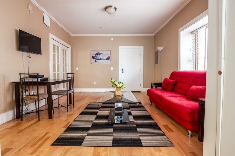 Hollywood Landmarks Apartment