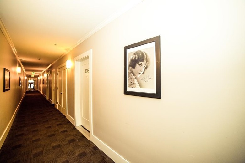 Apartamento Ray W. Suites