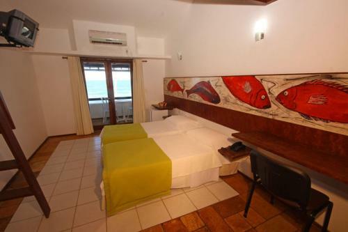 Hostal Pousada Caravelas De Pinz�n