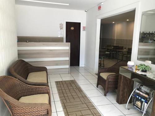 Hostal Pousada Enseada Dos Golfinhos