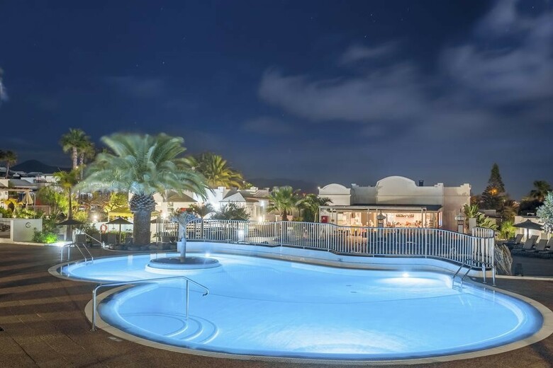 Apartamentos Jardines Del Sol