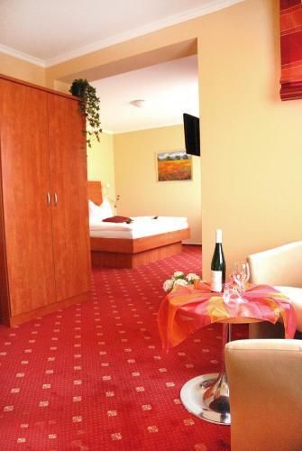 Hotel Caf� Ernst