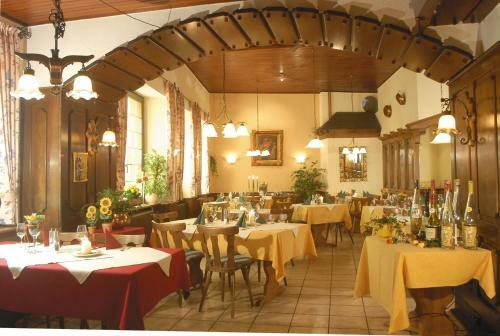 Hotel-restaurant Moselbl�mchen