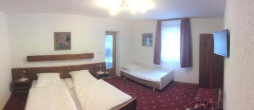 Hotel Caf� Post