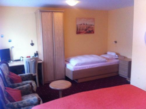 Hostal Hotel Katharina Garni