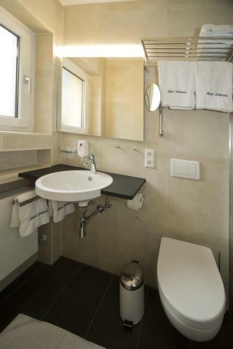 Hostal Hotel Katharina Garni