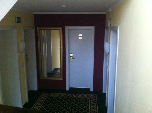 Hostal Hotel Katharina Garni