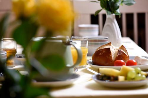 Hostal Hotel Katharina Garni
