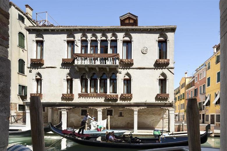 Hotel UNA Venezia