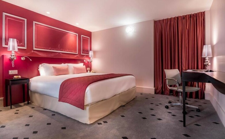 Hotel NH Paris Champs-elys�es