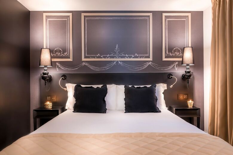Hotel NH Paris Champs-elys�es