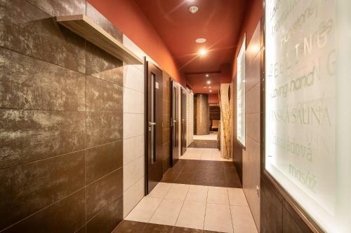 Wine & Wellness Hotel Besedn� D?m