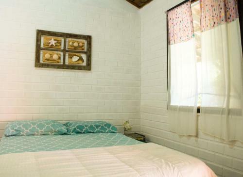 Praia Do Rosa Hostel