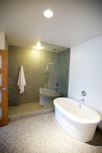Modern Hotel