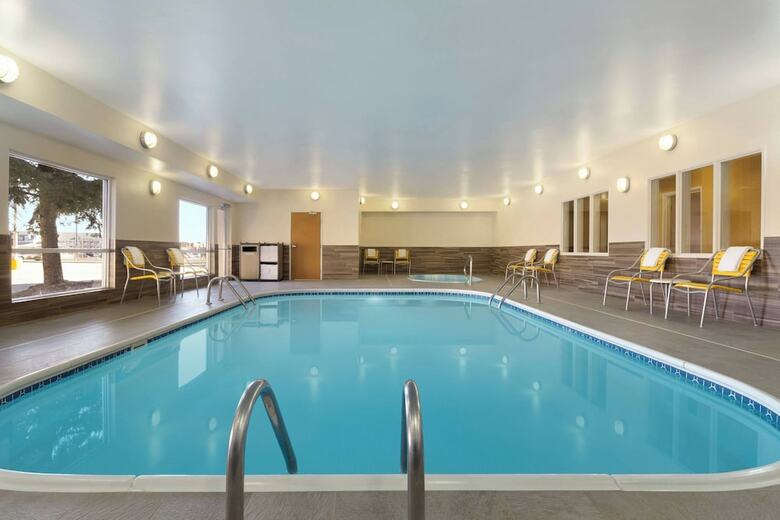 Hotel Fairfield Inn & Suites Bismarck North