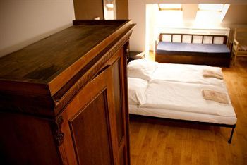 Sir Toby's Hostel