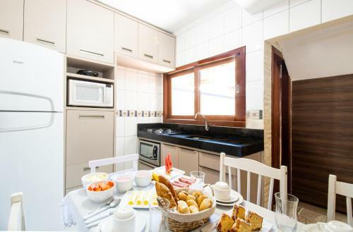 Hostal Pousada Cristalmar