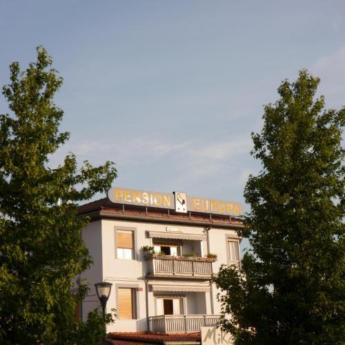 Hostal Pension Europa