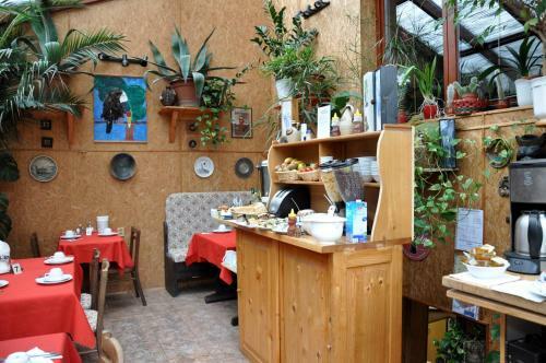 Hostal Pension Nika