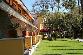 Hotel Mision Comanjilla