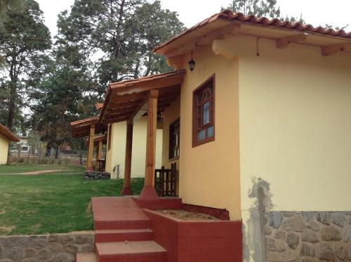 Caba�as Rosy