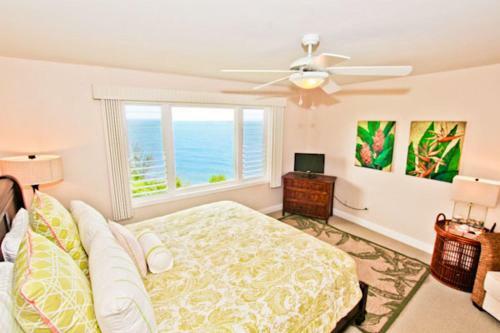 Alii Kai Oceanfront Villa
