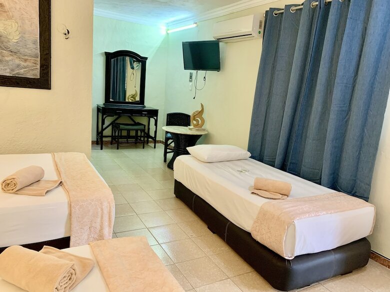 Hotel Green River