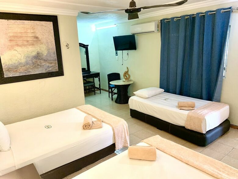 Hotel Green River