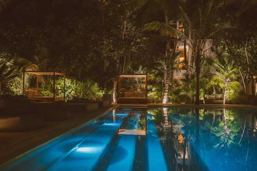 Jashita Hotel