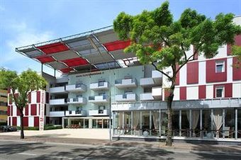 Aparthotel Domino