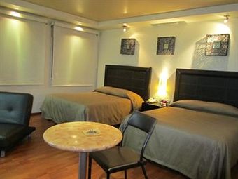 Hotel Colonial
