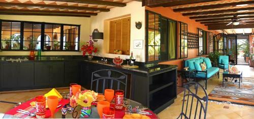 Villa Del Faro